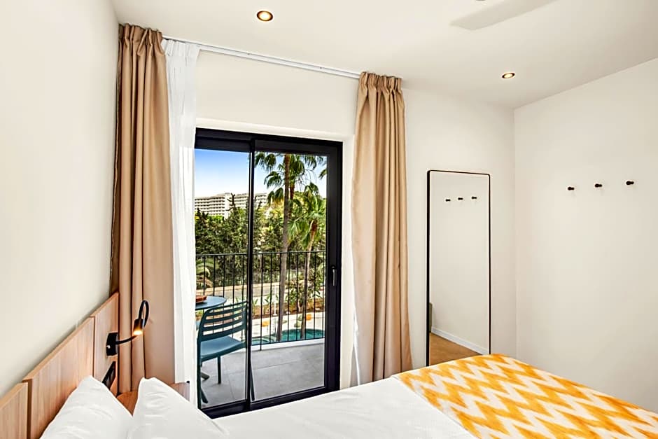 Tangerine by Honne Hotels - Adults Only