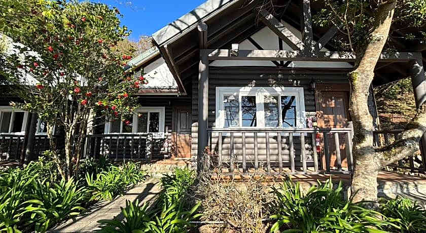 Zusin Shin Garden Hotel