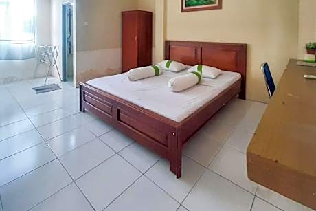 RedDoorz Syariah At Penginapan Sederhana Palembang