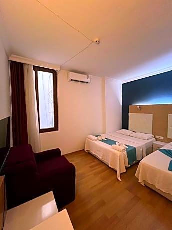 Budget Twin Room