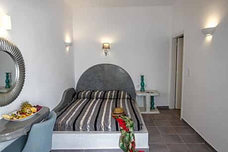 Junior Suite Volcano and Caldera View