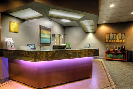 Royal Hotel Lloydminster