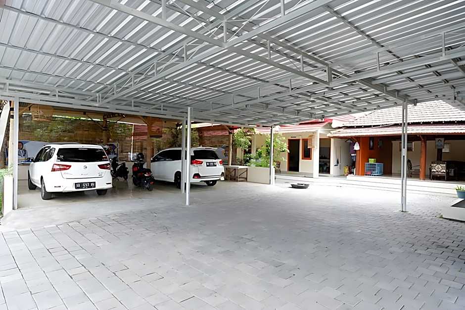 RedDoorz near Sleman City Hall 3 – Yogyakarta, MN