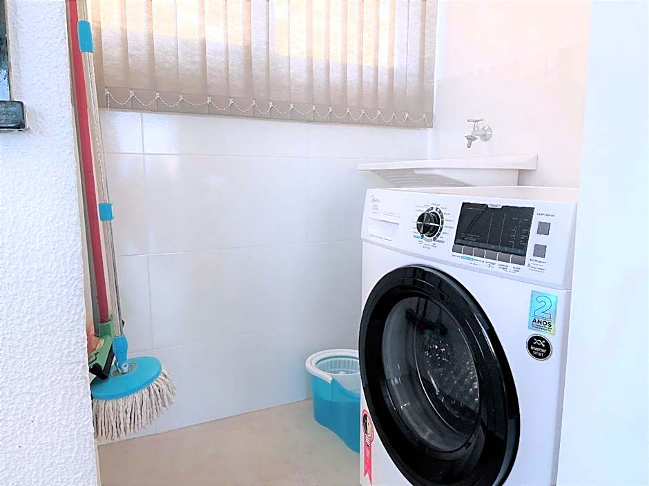 150m da praia em um fantástico edifício em Balneário Piçarras