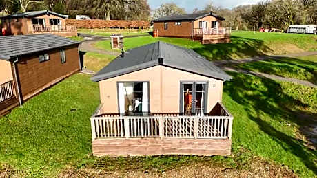 Valley View Lodges