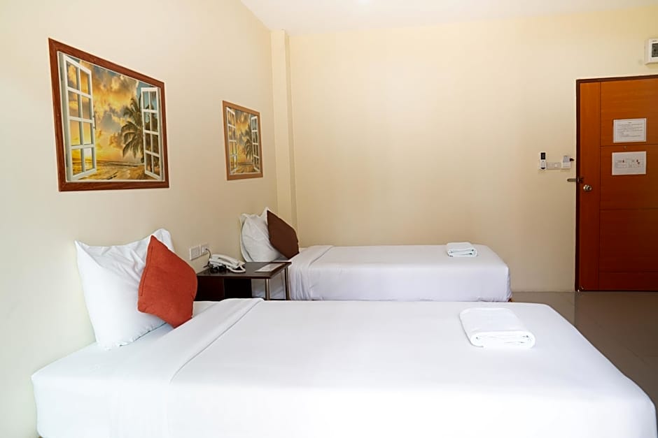 YAIBUA HOTEL