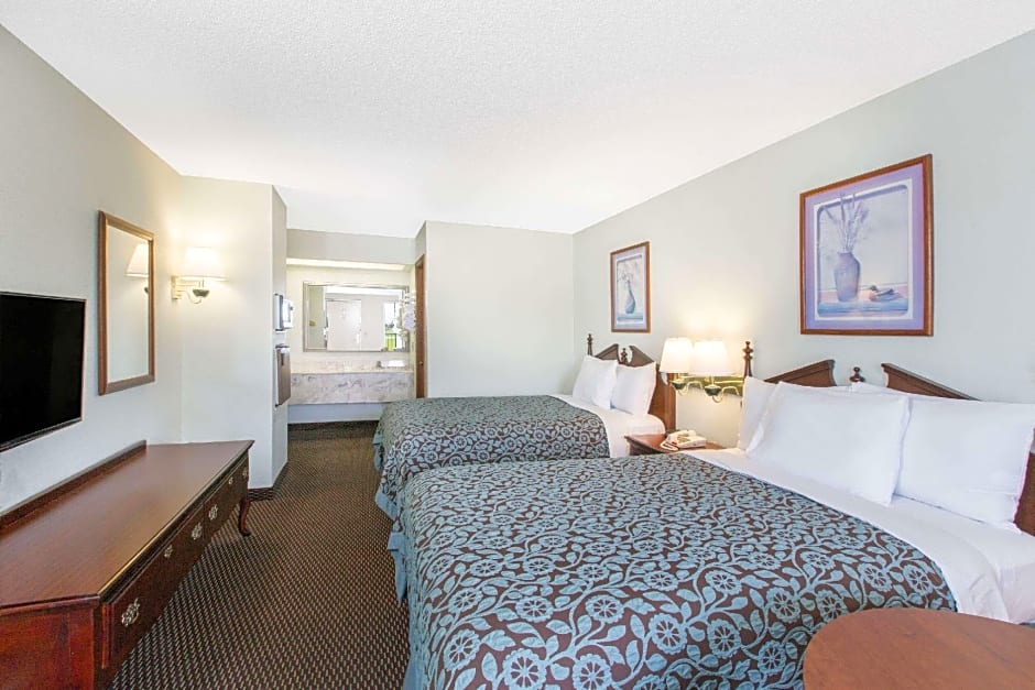 Days Inn by Wyndham West Point