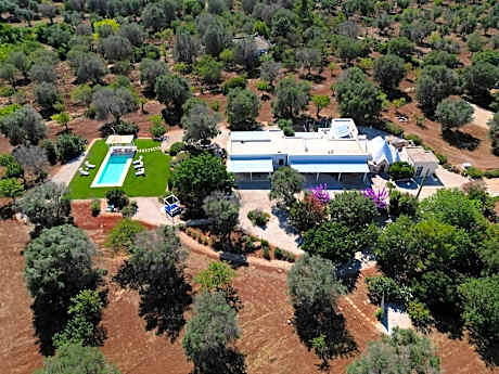 TRULLO MATTEO VILLA DE LUXE avec PISCINE