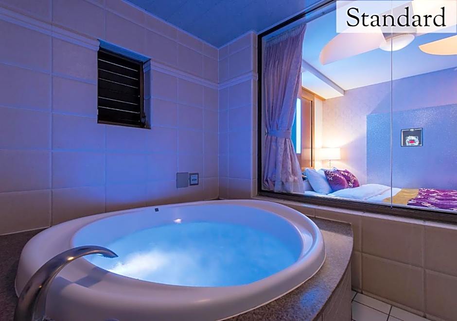 Hotel New York (Adult Only)