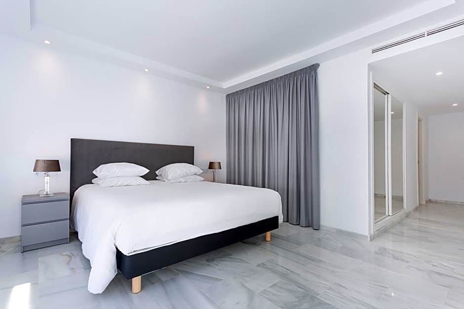 B51 Executive Flats Marbella