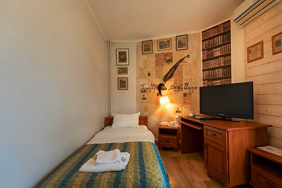 Vila Fortuna - Art O'Clock