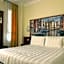 Hotel President