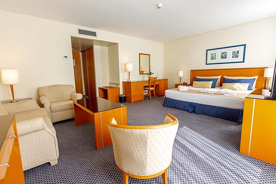 Photo 1 of 8 of Junior Suite