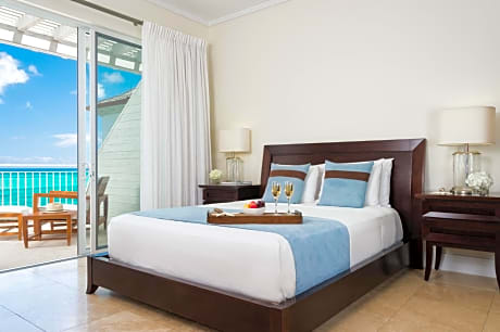 Ocean Front Luxury 3 Bedroom Suite