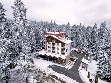 The Lodge Hotel