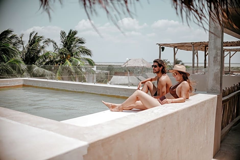 DOS MARES Barefoot Hotel