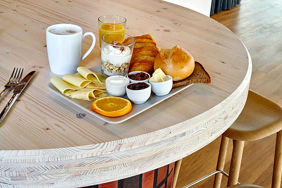 STAYERY Bielefeld Hauptbahnhof