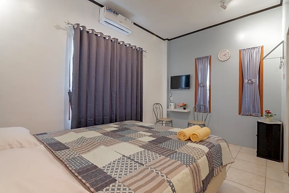 Lembur Kiwari Setra Duta Mitra RedDoorz