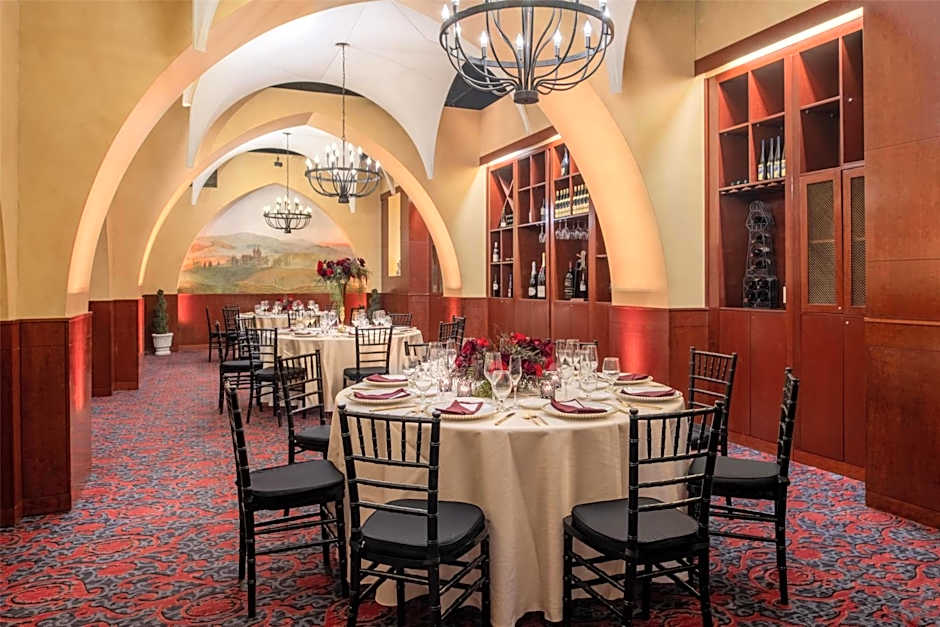 Embassy Suites by Hilton Portland-Downtown