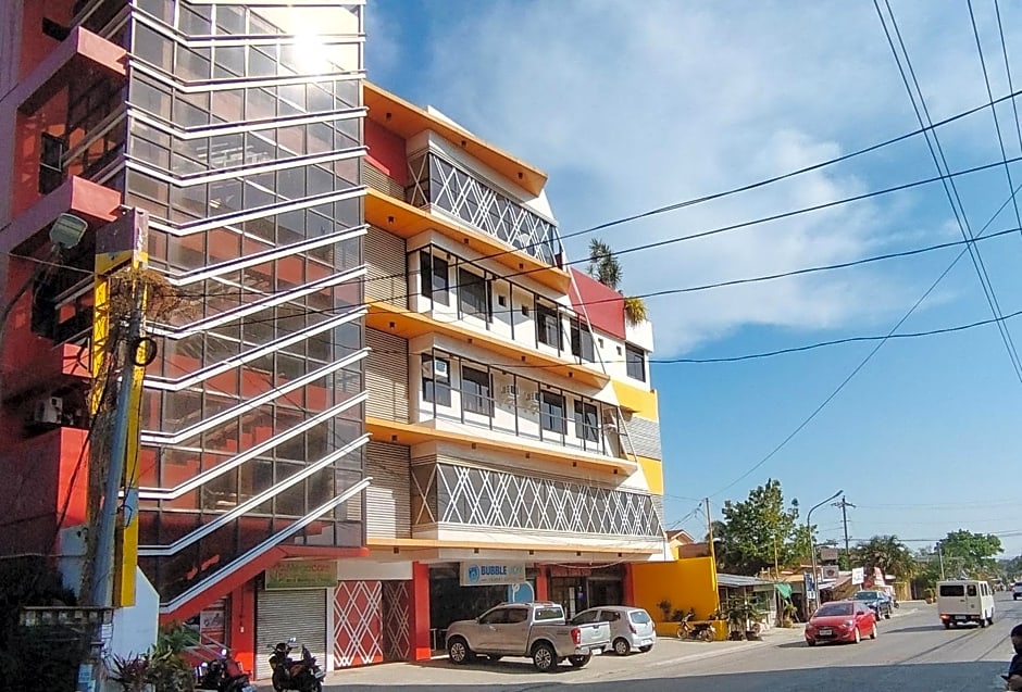 RedDoorz @ Benelio Suites Pavia Iloilo