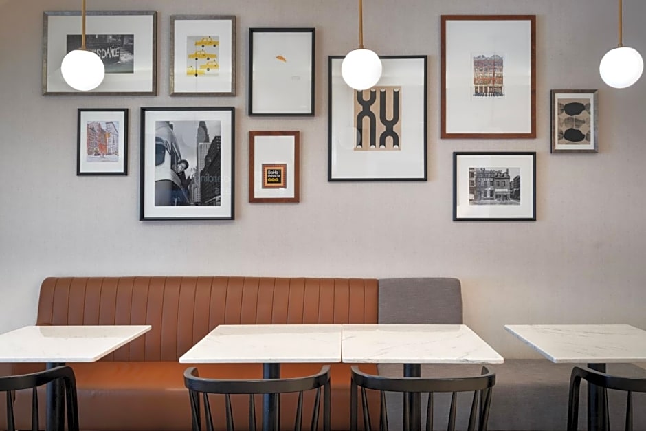 Courtyard by Marriott New York Manhattan/Soho