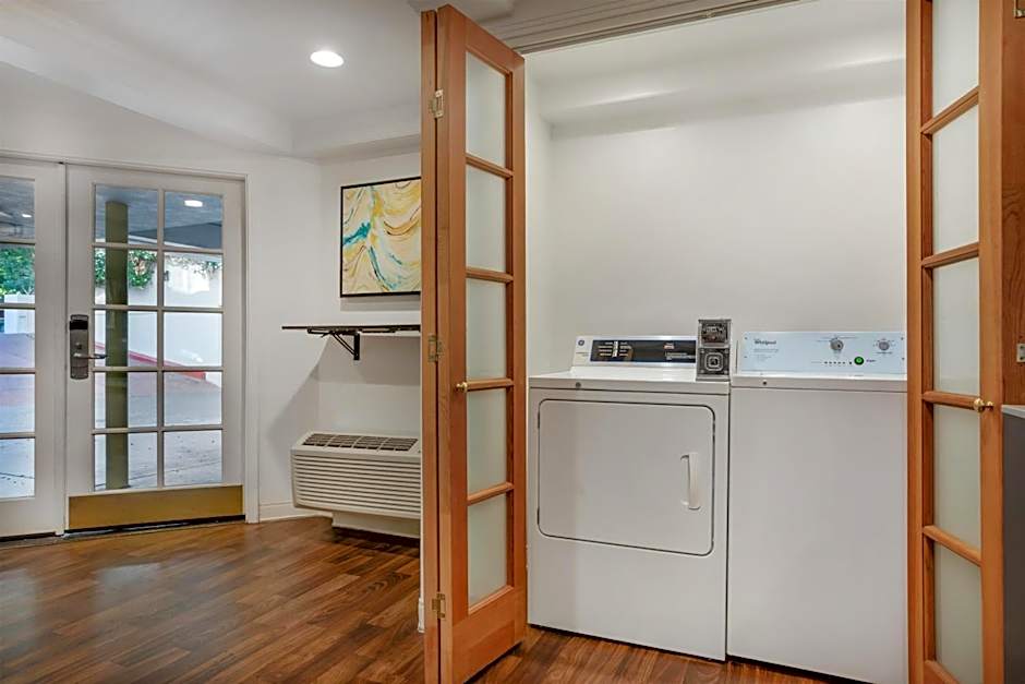 Best Western Plus Riviera