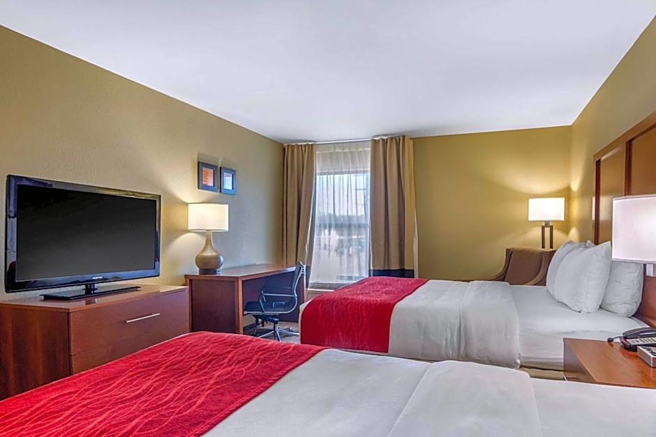 Comfort Inn & Suites LaGrange East