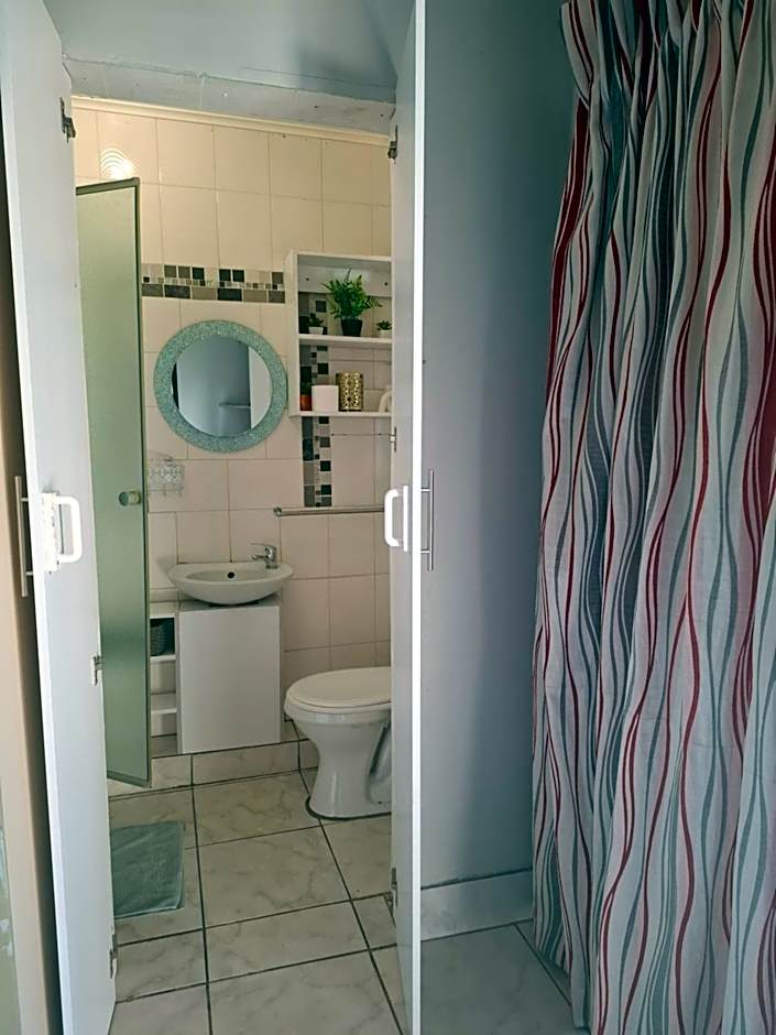 Vicky B Bed and Breakfast