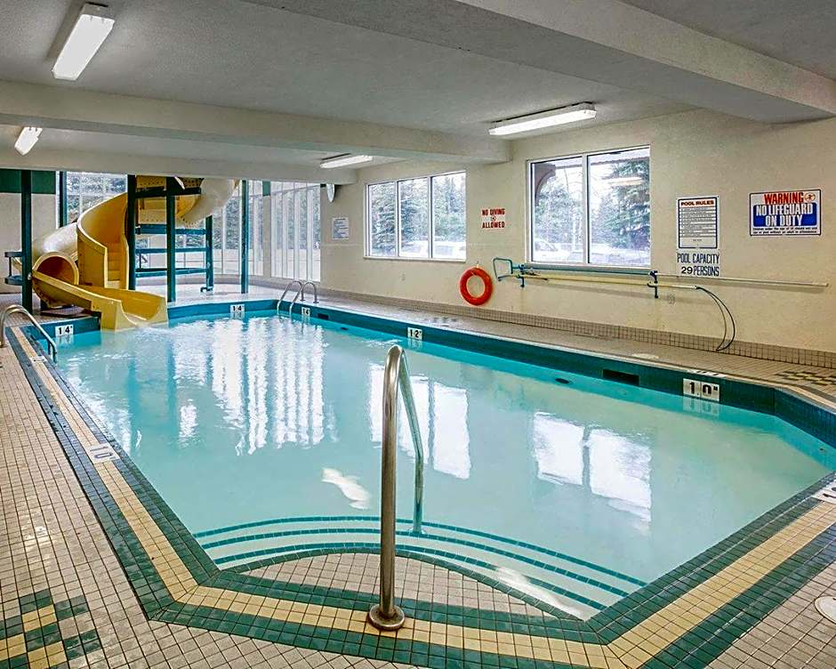 Comfort Inn & Suites Calgary - University