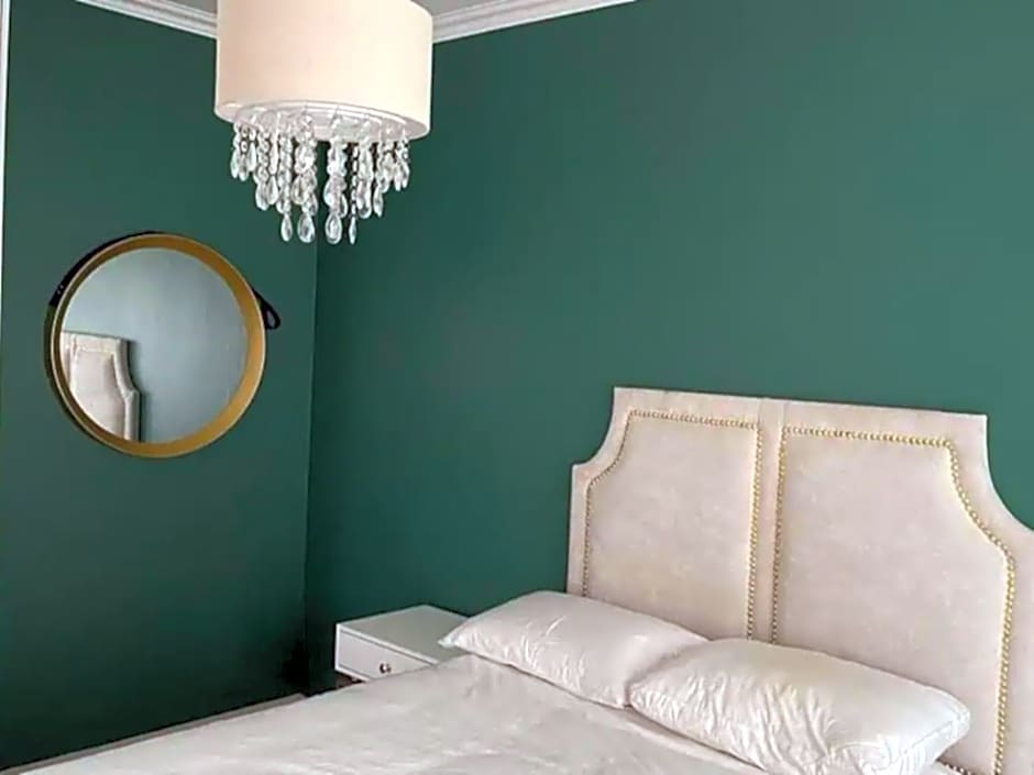 Modern Executive Stay