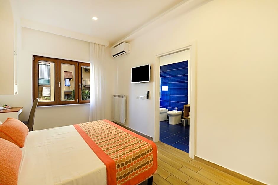 Sorrento Rooms