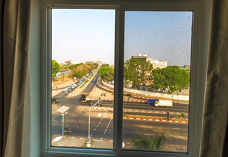 Airport View Hotel