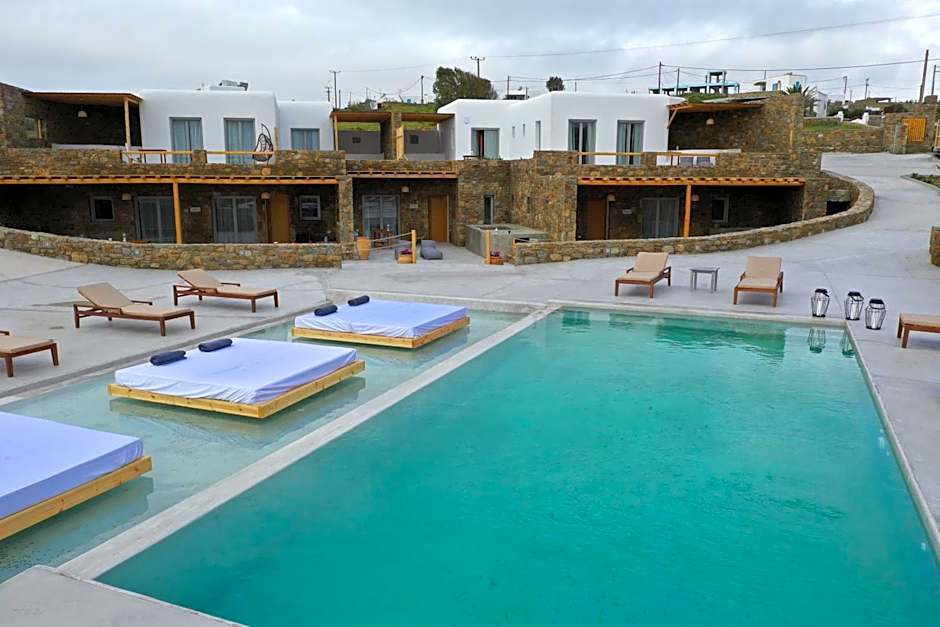 Myconian Crown Suites