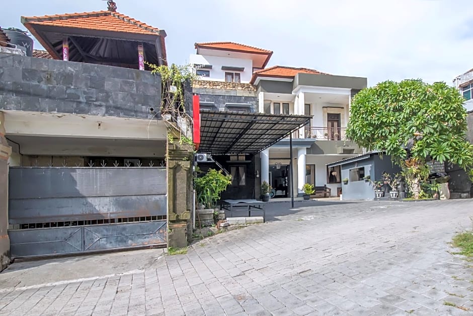 OYO 2836 Sekar Sari Residence
