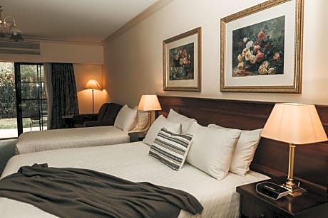 Triple Room with Garden View