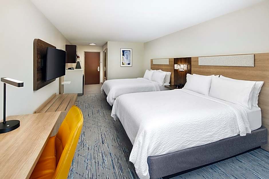 Holiday Inn Express & Suites Bridgeport By IHG