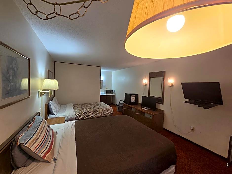 OYO Sandman Inn
