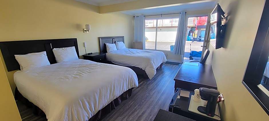 North Shore Wayside Inn