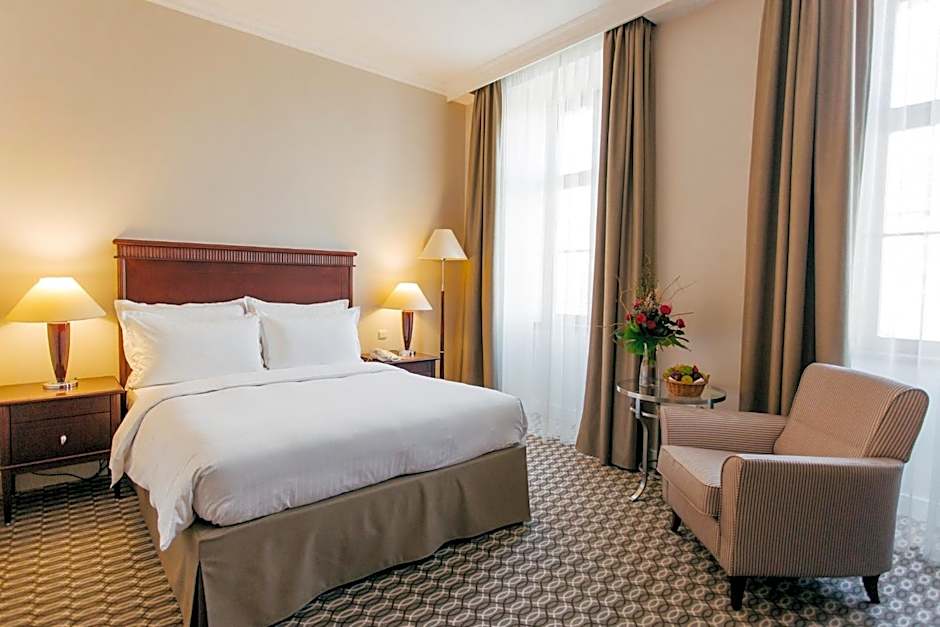 Radisson Blu Carlton Hotel, Bratislava