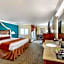 Best Western Harbour Inn & Suites Huntington - Sunset Beach