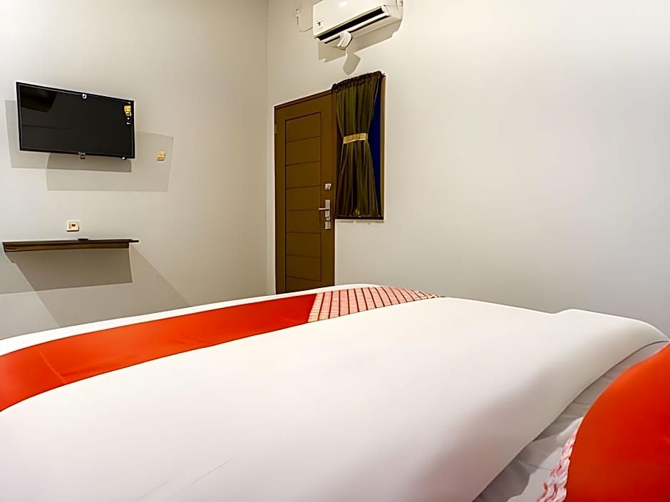 Hotel O Citra Anggrek
