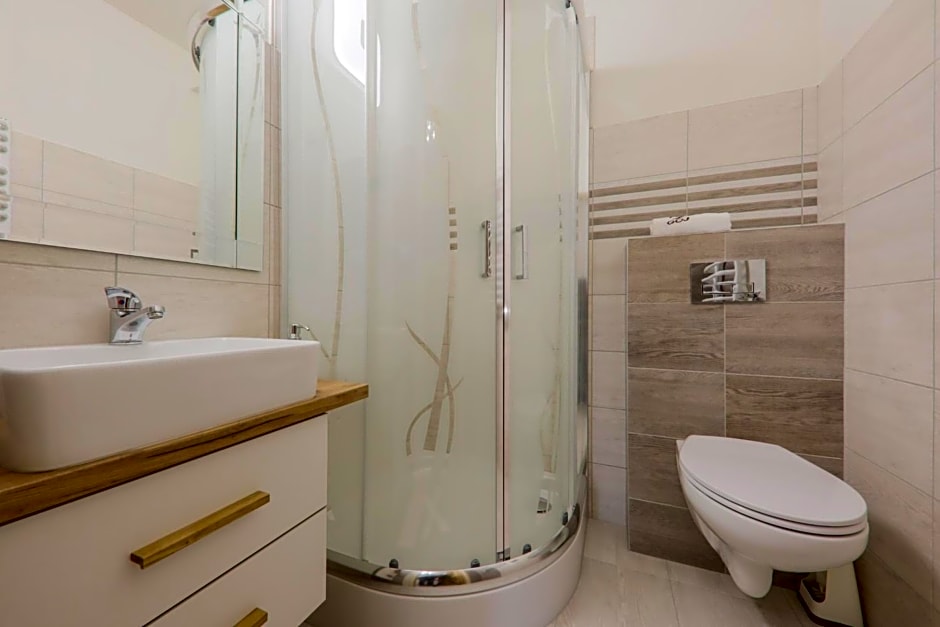 Górski Ośrodek Jeździecki - Śniadania - Termy