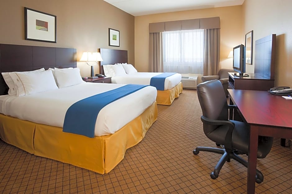Holiday Inn Express Hotel & Suites Mankato East, an IHG Hotel