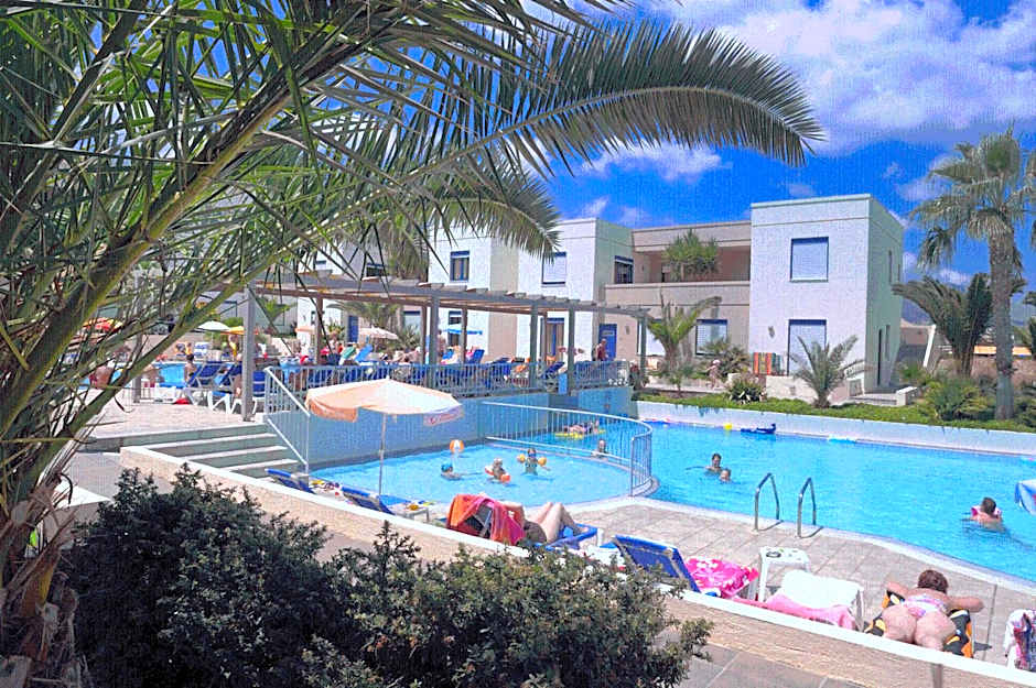 Meropi Hotel & Apartments