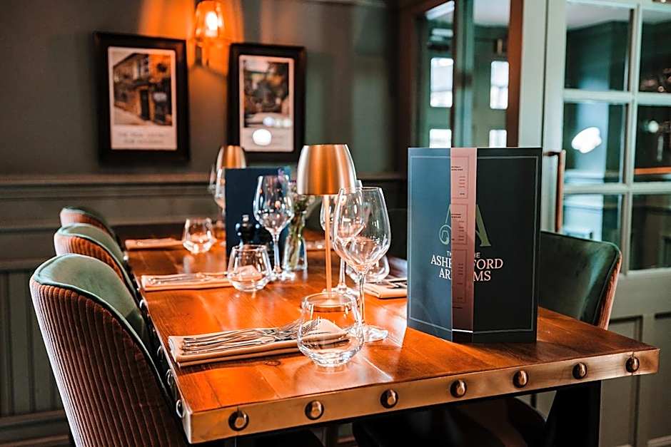 The Ashford Arms
