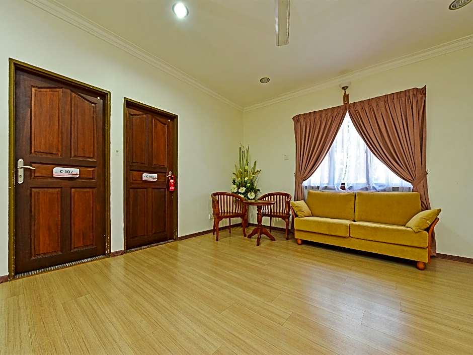 Capital O 90434 Marmoris House