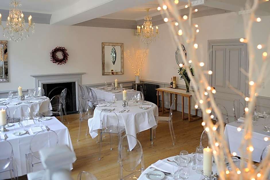 Lion & Pheasant Hotel