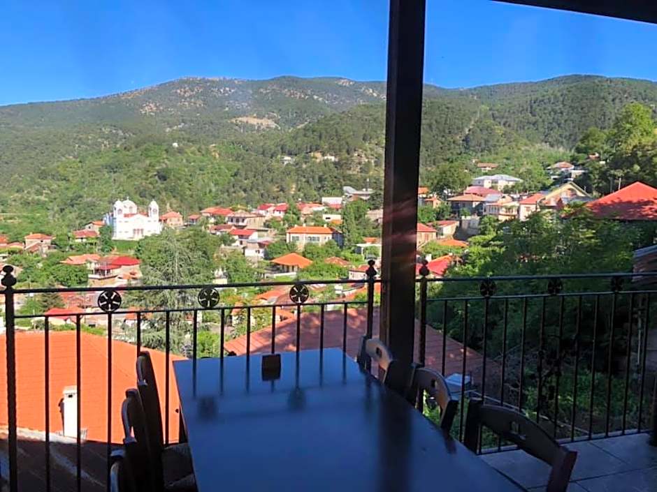 Mountain Rose Hotel & Restaurant