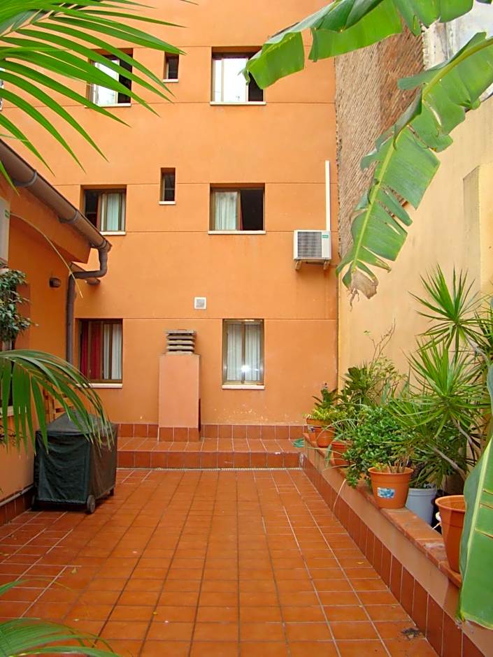 Hostal Baler