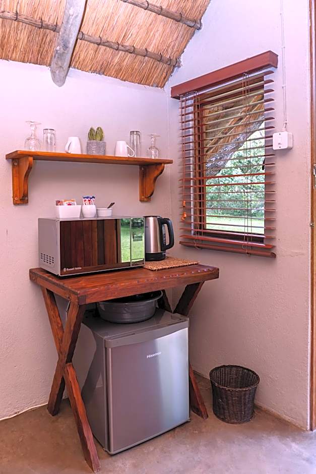 Shumba Safari Bush Camp